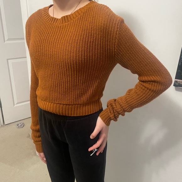 Ardene light coffee  Crew Neck Sweater with Ribbed Texture - Picture 2 of 4